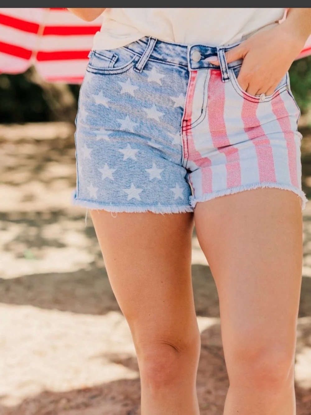 Judy Blue Patriotic Flag Print Denim Shorts NEW - Picture 10 of 12